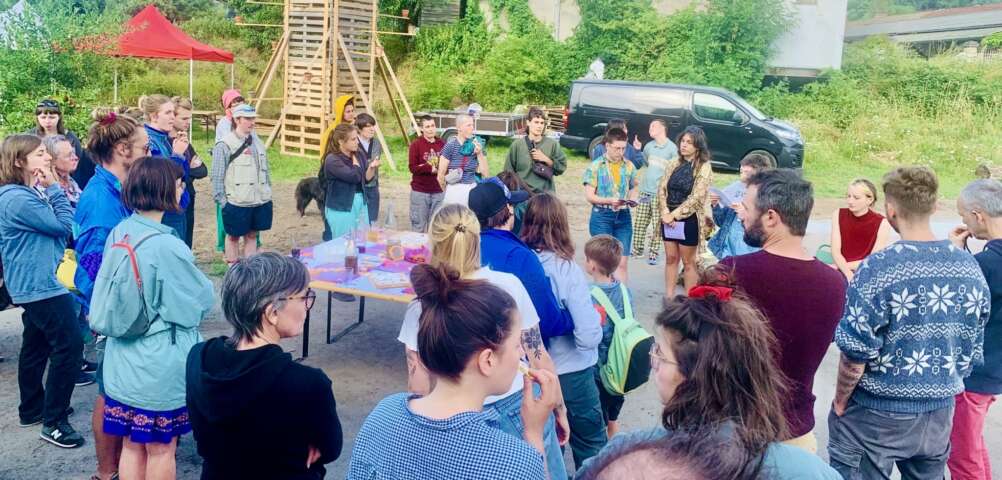 Quartier rouge - Transition(s) - Sortie de résidence. Banquet transition(s)