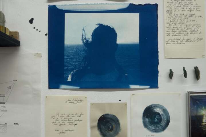 Quartier rouge - Maru Aro - Exposition Éclipses | Aurélien Mauplot | Les arts au mur artothèque à Pessac |