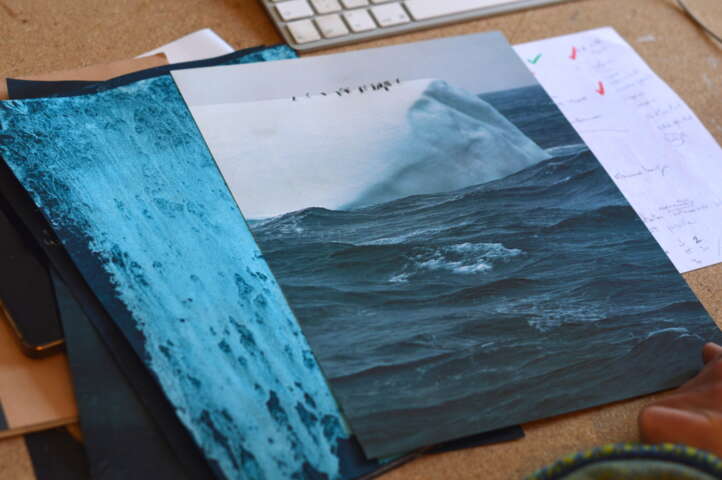 Quartier rouge - Maru Aro - Vue de l'atelier, recherches préparatoires.