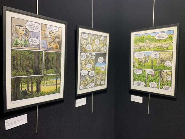 Quartier rouge - Au loup ! Chronique d'un retour - Exposition planches originales de la BD. Médiathèque de Prégonrieux