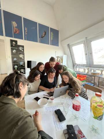 Quartier rouge - Playtime  - 8 janvier 2023 | Réflexion autour du projet avec l’artiste les jeunes et Quartier Rouge à Paris dans l'atelier de Boris Chouvellon