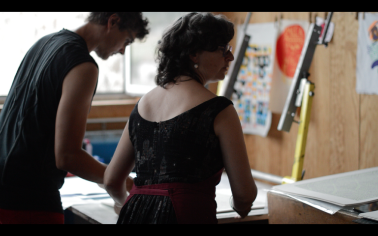 Quartier rouge - Exposé des motifs | Petits pois - Patrick et Olive dans l'Atelier les Michelines