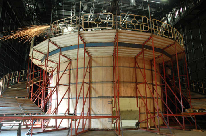Quartier rouge - Le Mur de la Mort - 2006. Réhabilitation du Mur de la Mort dans le Théâtre Jean Lurçat à Aubusson. 